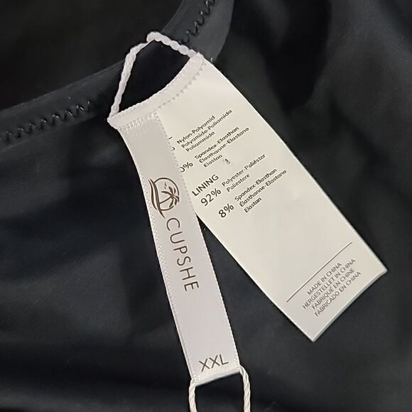 CUPSHE Women's Ruffled One Piece Swimsuit V Neck Lace Up - Picture 6 of 6